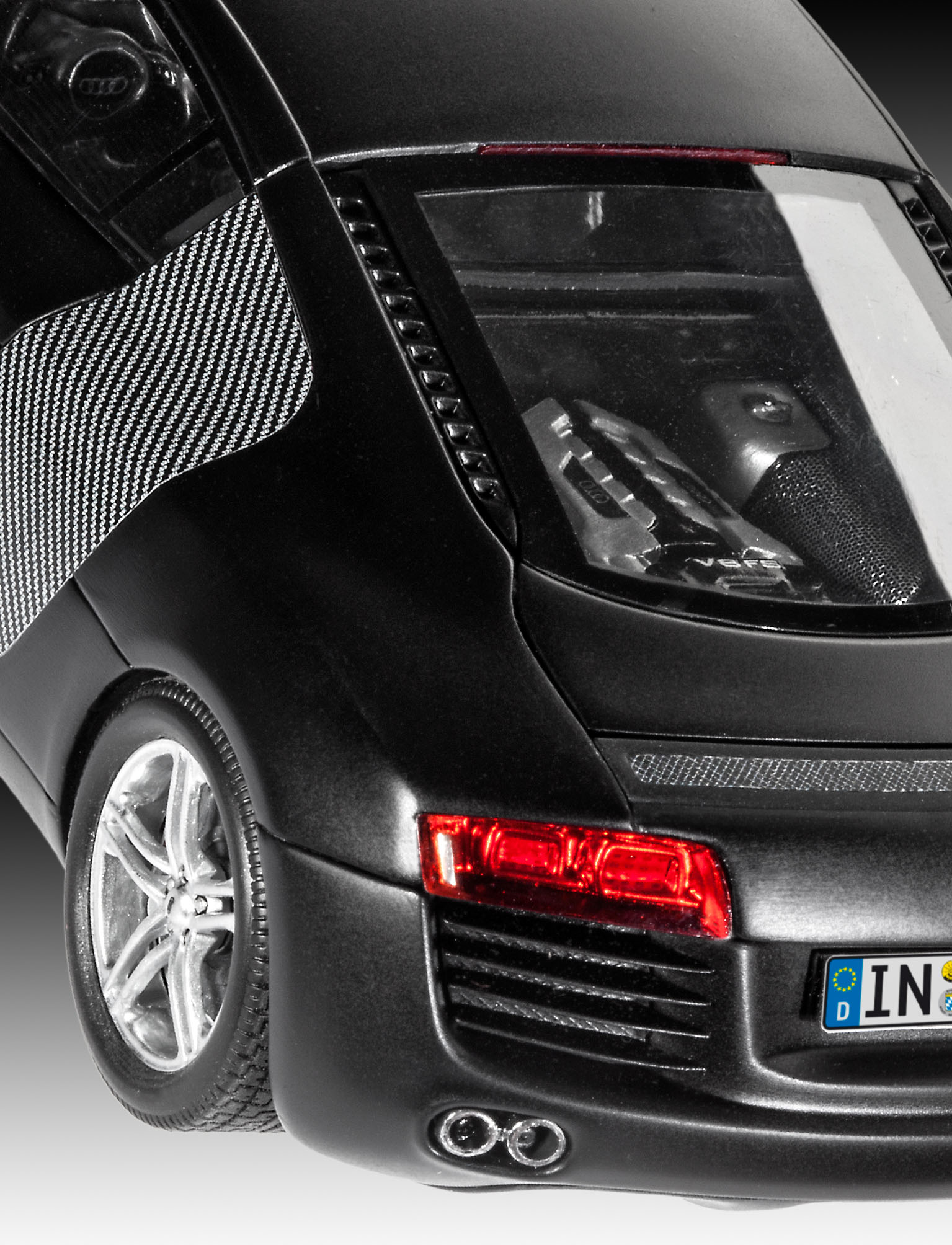 Revell 1:24 Audi R8 RE07057 - Afbeelding 2