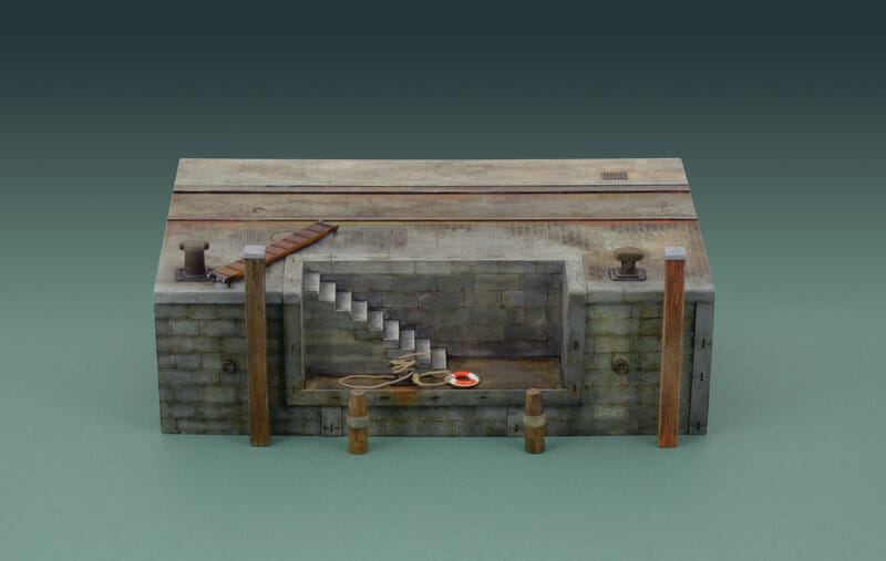 Italeri 1:35 Dock whit Stairs IT5615