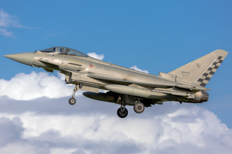 Italeri 1:72 EP 2000 Typhoon Single Seater IT1355