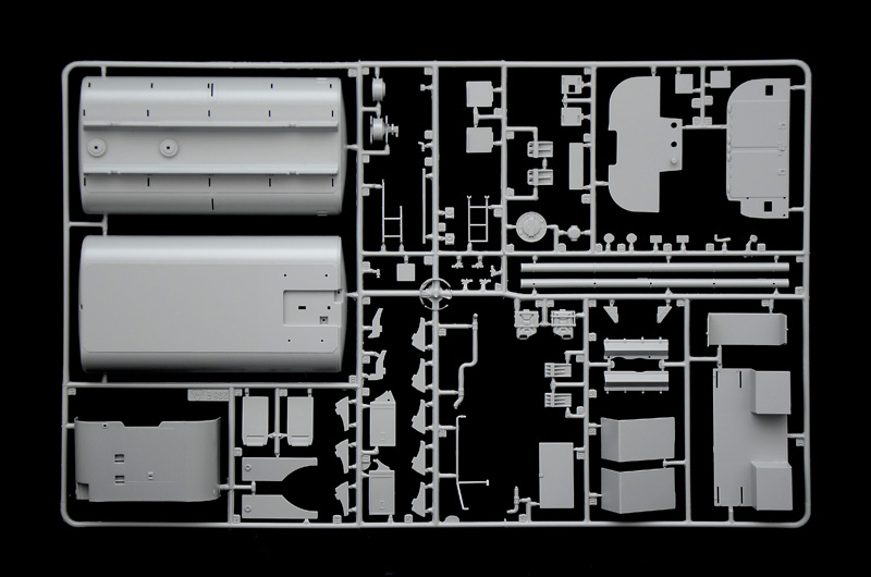 Italeri 1:35 M978 Fuel Servicing Truck IT6554 - Afbeelding 6