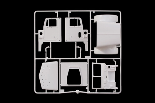 Italeri 1:24 Peterbilt Model 378 Long Hauer IT3857 - Afbeelding 3