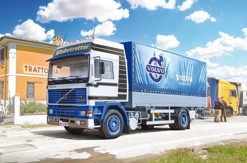 Italeri 1:24 Volvo F16 Globetrotter Canvas whit elevator IT3945