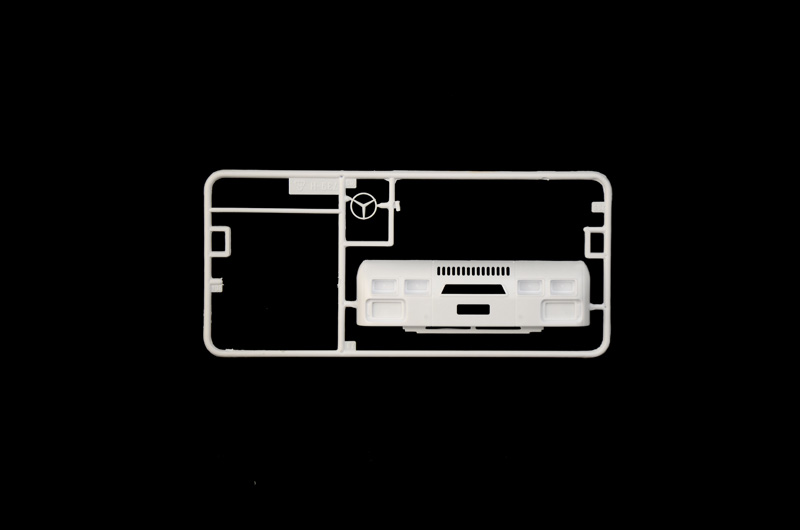 Italeri 1:24 Mercedes-Benz SK1844 LS V8 IT3956 - Afbeelding 3