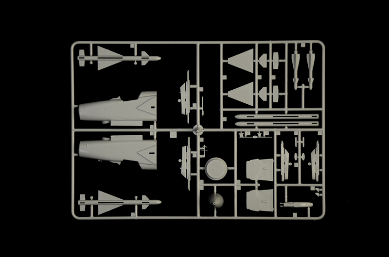 Italeri 1:48 MiG-27/MiG-23BN Flogger IT2817 - Afbeelding 4