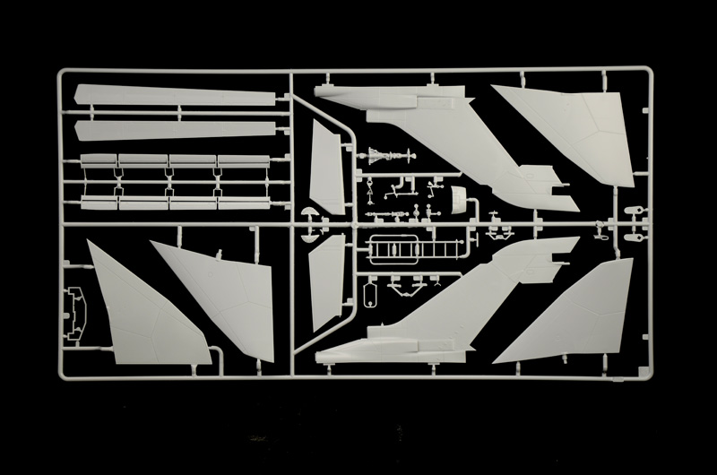 Italeri 1:32 Tornado ECR IT2517 - Afbeelding 8
