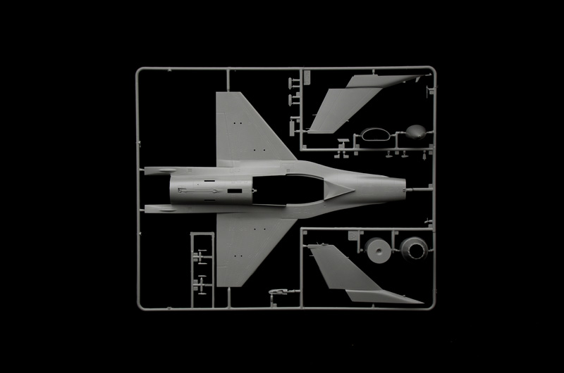 Italeri 1:48 F-16C Fighting Falcon IT2825 - Afbeelding 4