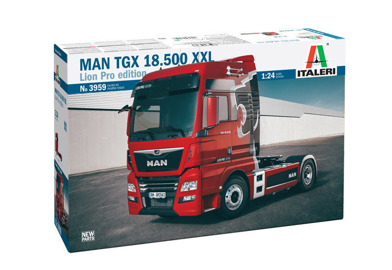 Italeri 1:24 MAN TGX 18.500 XXL Lion Pro Edition IT3959