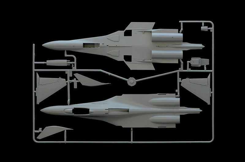 Italeri :72 SU-33 Flanker-D IT197 - Afbeelding 4