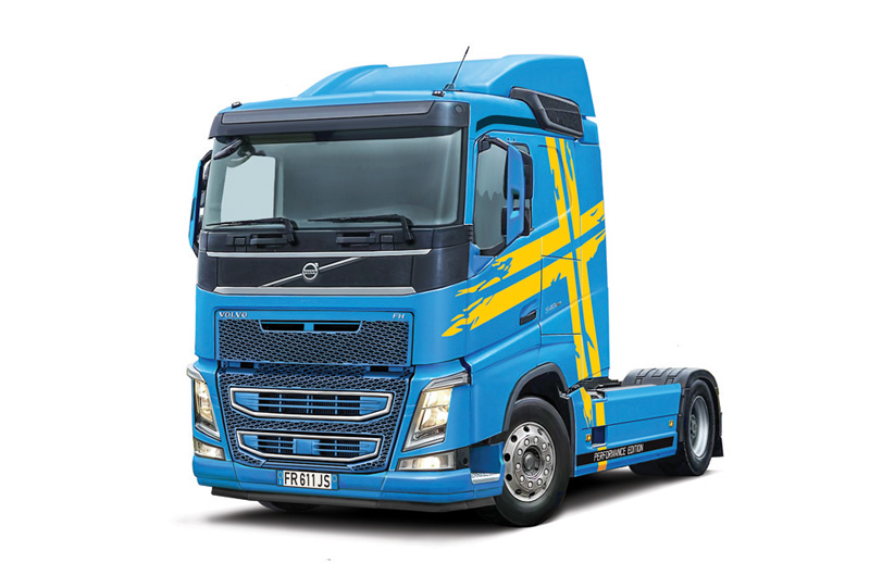 Italeri 1:24 Volvo FH Lowroof #3967